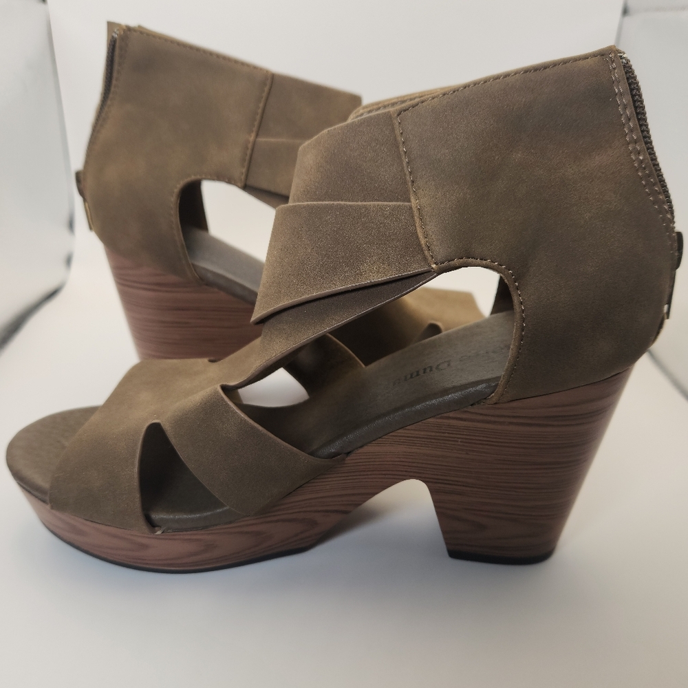 Pierre Dumas PAM-4 Taupe Size 5 M Open Toe Heels Zipper Platform Sandals Tan - Picture 6 of 8